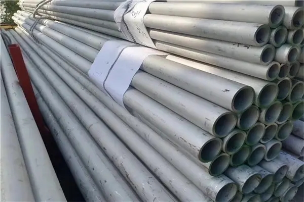 904L不銹鋼管相對于其他同類奧氏體不銹鋼管具有更加強(qiáng)大的耐腐蝕性